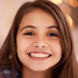 Young girl with beautiful healthy smile
